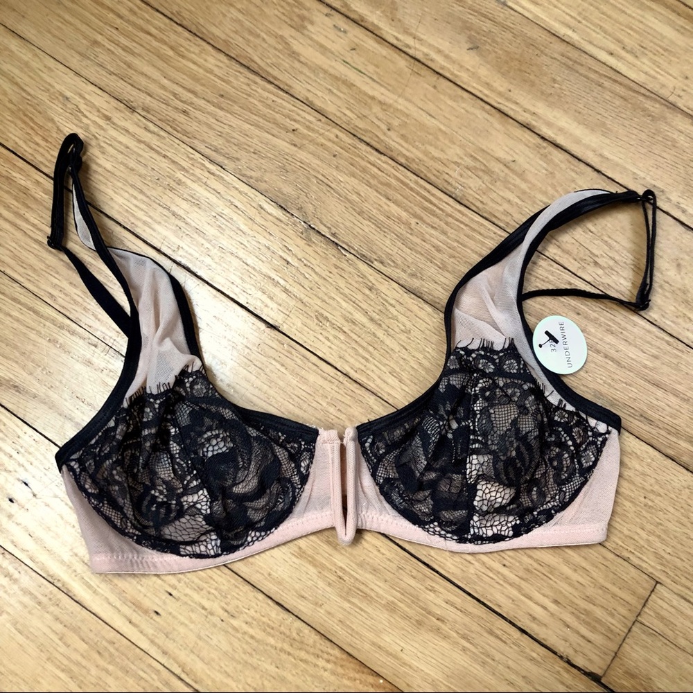 NWT Forever 21 Nude & Lace Balconette Bra
